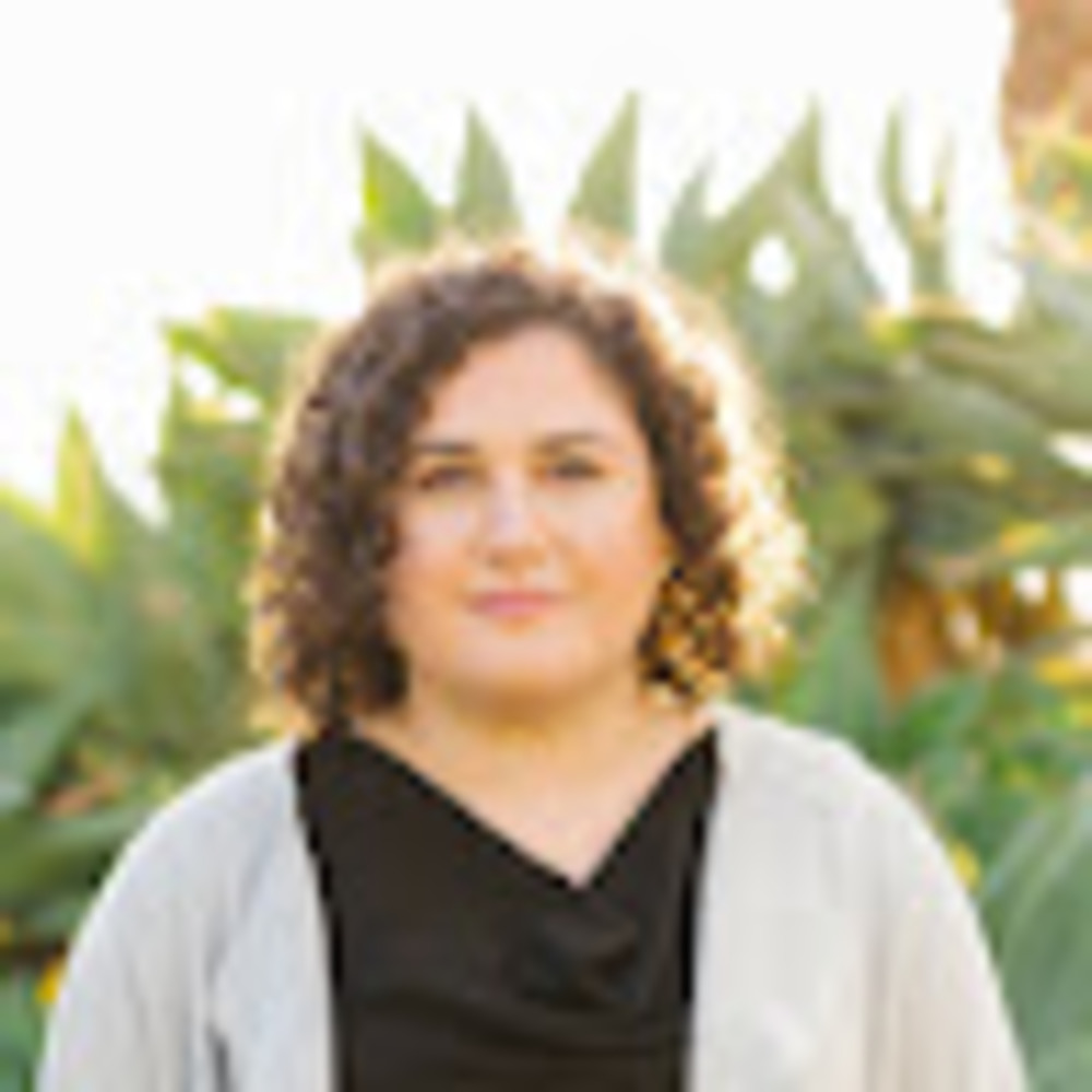 Meet your Posher, Leyla